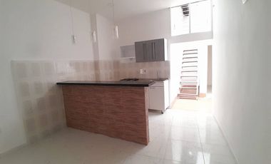 APARTA-ESTUDIO EN ARRIENDO BARRIO CENTRO | 632