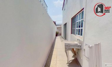 Casa Jardines de Boulevares Venta