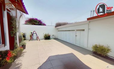 Casa Jardines de Boulevares Venta