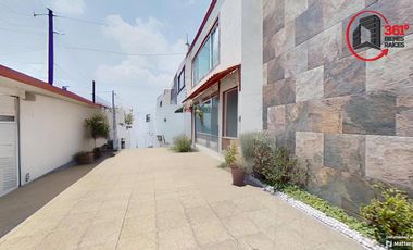 Casa Jardines de Boulevares Venta