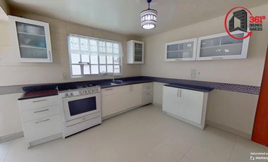 Casa Jardines de Boulevares Venta