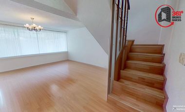 Casa Jardines de Boulevares Venta
