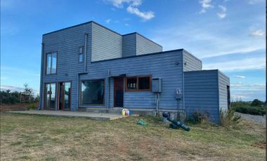 En Arriendo casa en Parcela 4D 4B, condominio seguro en Puerto Varas