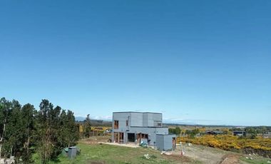 En Arriendo casa en Parcela 4D 4B, condominio seguro en Puerto Varas