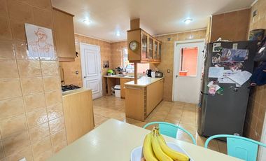 Casa en Arriendo 4D 4B  cercano a colegios en Puerto Varas zona residencial