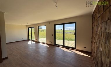 Casa en Venta en Los Laureles del Maullín (Línea Nueva)