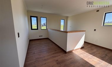 Casa en Venta en Los Laureles del Maullín (Línea Nueva)