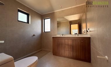 Casa en Venta en Los Laureles del Maullín (Línea Nueva)