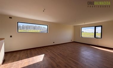 Casa en Venta en Los Laureles del Maullín (Línea Nueva)