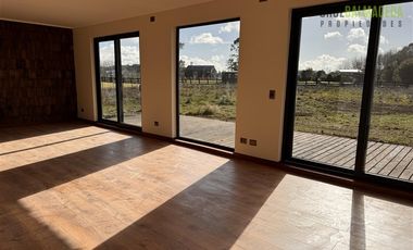Casa en Venta en Los Laureles del Maullín (Línea Nueva)