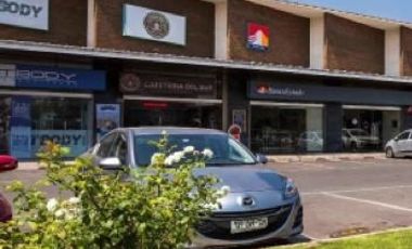 Local Comercial en Arriendo en Av. La Florida / Santa Amalia