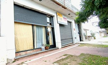 Galpón con local y vivienda. Venta en Block. Balcarce.