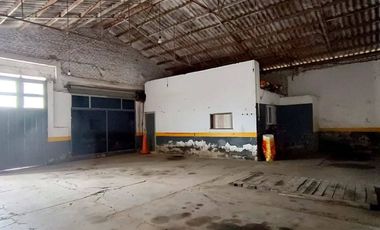 Galpón con local y vivienda. Venta en Block. Balcarce.