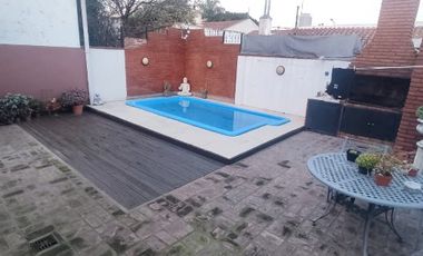 Casa en venta en Ramos Mejia Sur