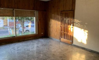 Casa en alquiler en San Justo