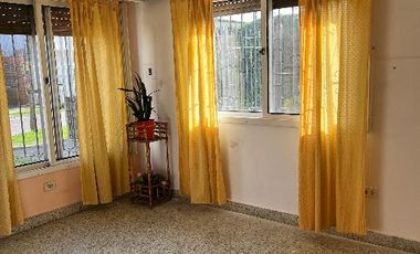 Casa en venta en Luis Guillon