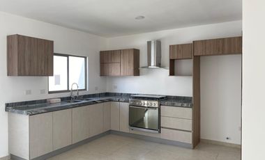 CASA EN VENTA EN VILLA IÑIGO JONES, VILLAS DEL RENACIMIENTO, TORREON COAH.