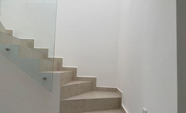 CASA EN VENTA EN VILLA IÑIGO JONES, VILLAS DEL RENACIMIENTO, TORREON COAH.