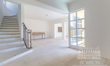 VILLA DON
