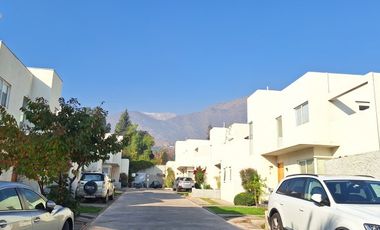 CARLOS SILVA VILDOSOLA, ESCRITOR M. ROJAS, CONDOMINIO