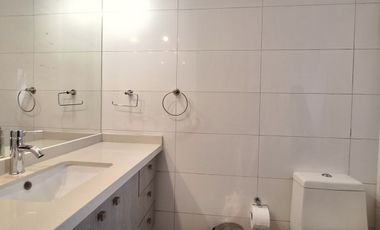 CARLOS SILVA VILDOSOLA, ESCRITOR M. ROJAS, CONDOMINIO