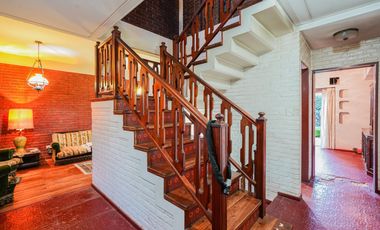 Venta Casa Lote propio en Barrio San Pedro