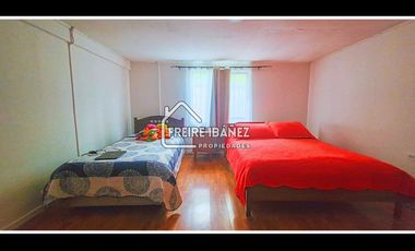 CASA CON GRAN TERRENO Y UBICACIÓN PRIVILEGIADA EN CHILLÁN V.