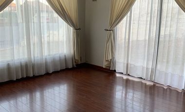 Casa en Arriendo en Lomas de lo aguirre