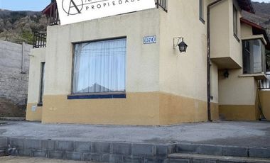 Casa en Arriendo en Lomas de lo aguirre