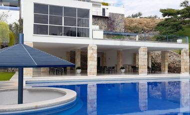 CASA EN VENTA EN BURGOS BUGAMBILIA