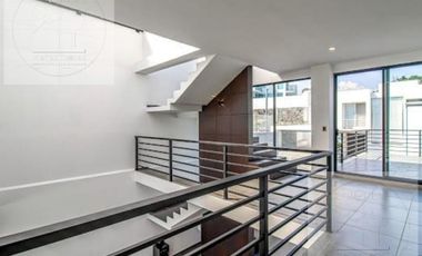 CASA EN VENTA EN BURGOS BUGAMBILIA