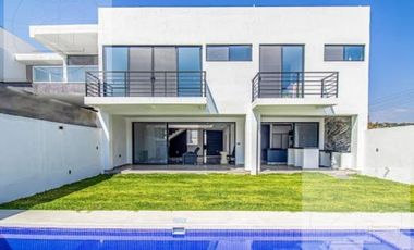 CASA EN VENTA EN BURGOS BUGAMBILIA