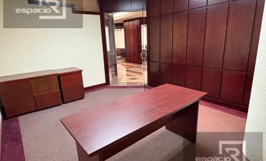 OFICINA CORPORATIVA EN RENTA TOTALMENTE AMUEBLADA EN PLANTA BAJA