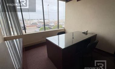 OFICINA CORPORATIVA EN RENTA TOTALMENTE AMUEBLADA EN PLANTA BAJA