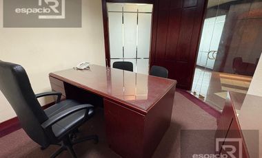 OFICINA CORPORATIVA EN RENTA TOTALMENTE AMUEBLADA EN PLANTA BAJA