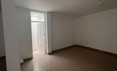 Alquiler de amplia casa en Ica