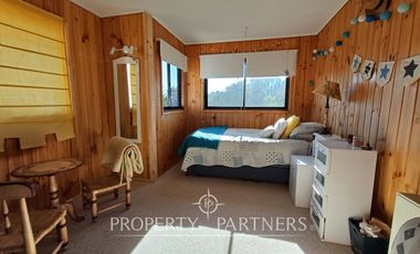 Algarrobo, Arriendo año corrido en gran casa en Condominio Puertas del Mar