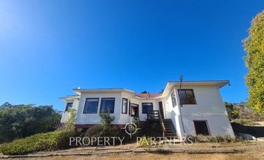 Algarrobo, Arriendo año corrido en gran casa en Condominio Puertas del Mar