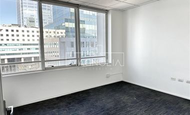 Oficina en Arriendo en A pasos del Metro Tobalaba