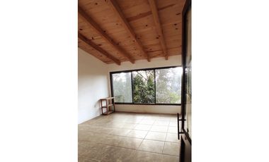 CASA EN RENTA EN ACATITLAN