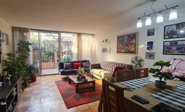 Casa en Arriendo en Sócrates // Av. Grecia // Metro Ñuble
