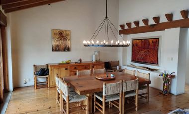 VENTA  DOS CASAS EN CLUB GOLF AVNDARO.