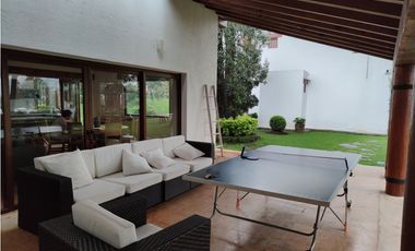 VENTA  DOS CASAS EN CLUB GOLF AVNDARO.