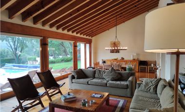 VENTA  DOS CASAS EN CLUB GOLF AVNDARO.
