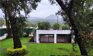 VENTA  DOS CASAS EN CLUB GOLF AVNDARO.