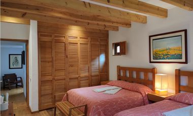 VENTA  DOS CASAS EN CLUB GOLF AVNDARO.