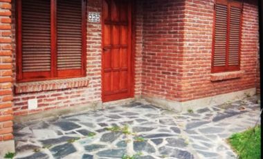 Chalet de 3 Amb con garaje y gas natural Zona centro