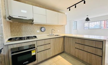 VENDO APARTAMENTO REMODELADO EN ALTO PRADO, BARRANQUILLA