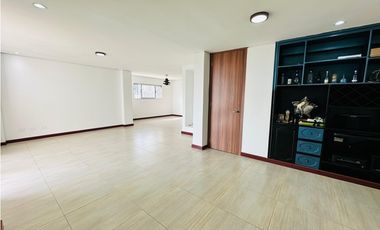 VENDO APARTAMENTO REMODELADO EN ALTO PRADO, BARRANQUILLA