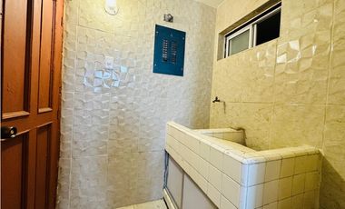 VENDO APARTAMENTO REMODELADO EN ALTO PRADO, BARRANQUILLA